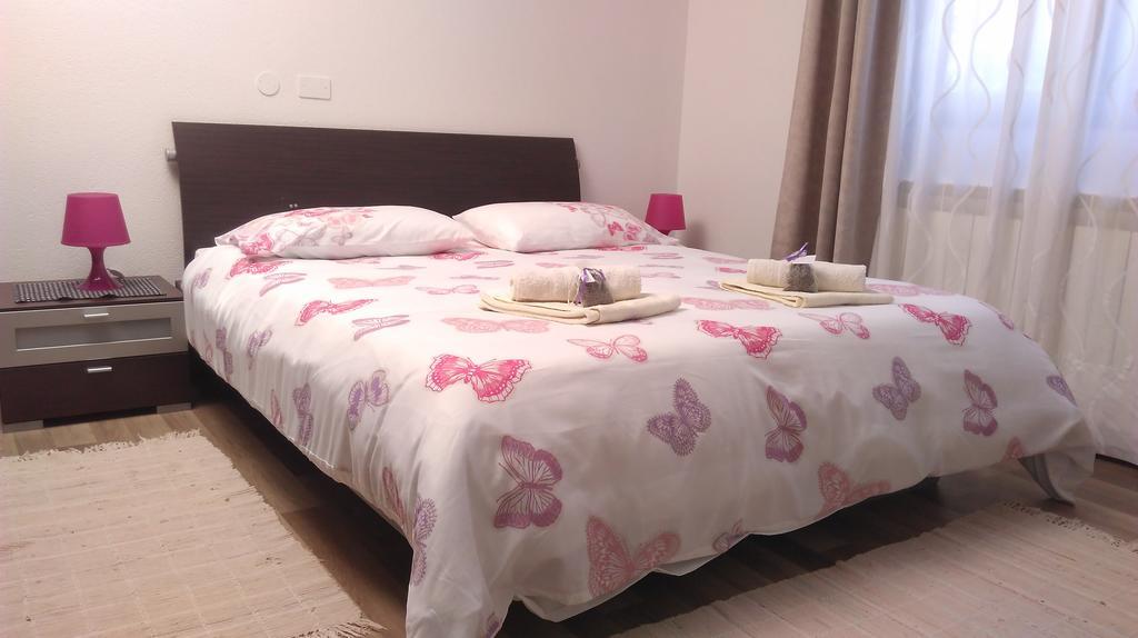 Apartments Mari Novigrad Istria Kültér fotó
